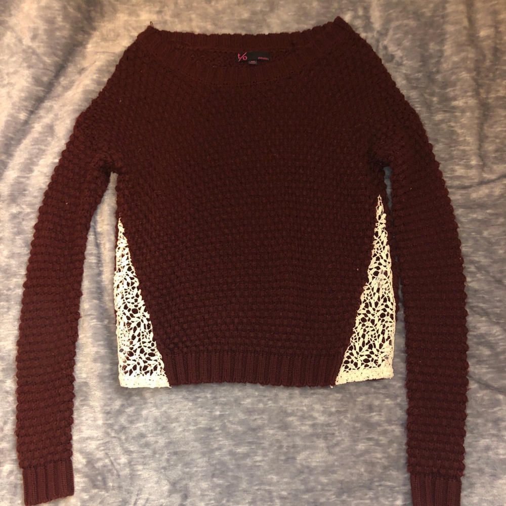 Cropped sweater